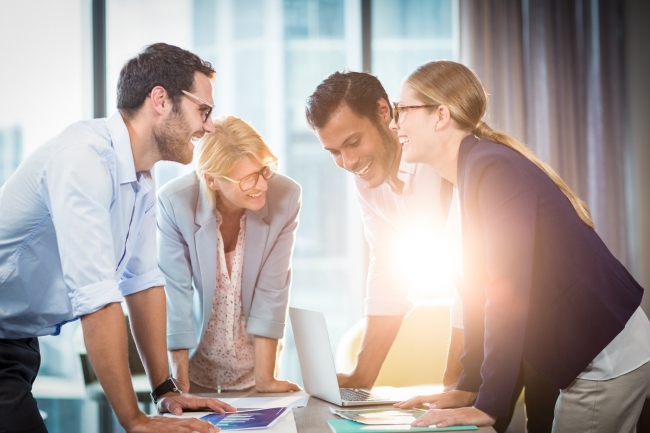 Zatańczysz ze mną jeszcze raz? Sztuka komunikacji interpersonalnej