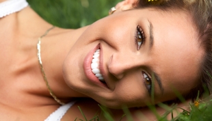 Piękny uśmiech czyli mądre poprawianie natury