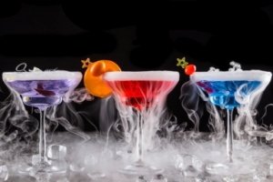 Czy alkohol tuczy? Poznaj niskokaloryczne drinki!