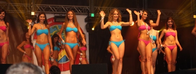Miss Bikini International z Nicole