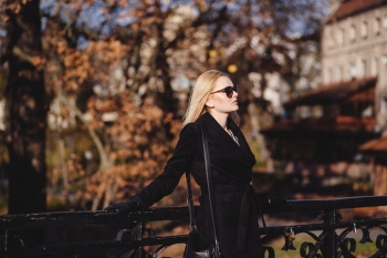 Jesienne niezbędniki, czyli co niebawem powinno znaleźć się w Twojej szafie
