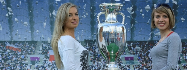 Jak przetrwać EURO 2012 – mini poradnik z przymrużeniem oka