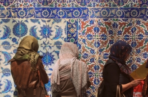 Jak zwiedzać Stambuł jako biała, europejska kobieta?